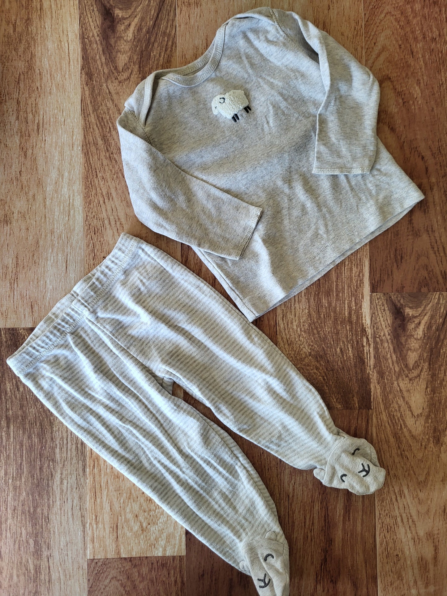 Ensemble carter's - 6 mois