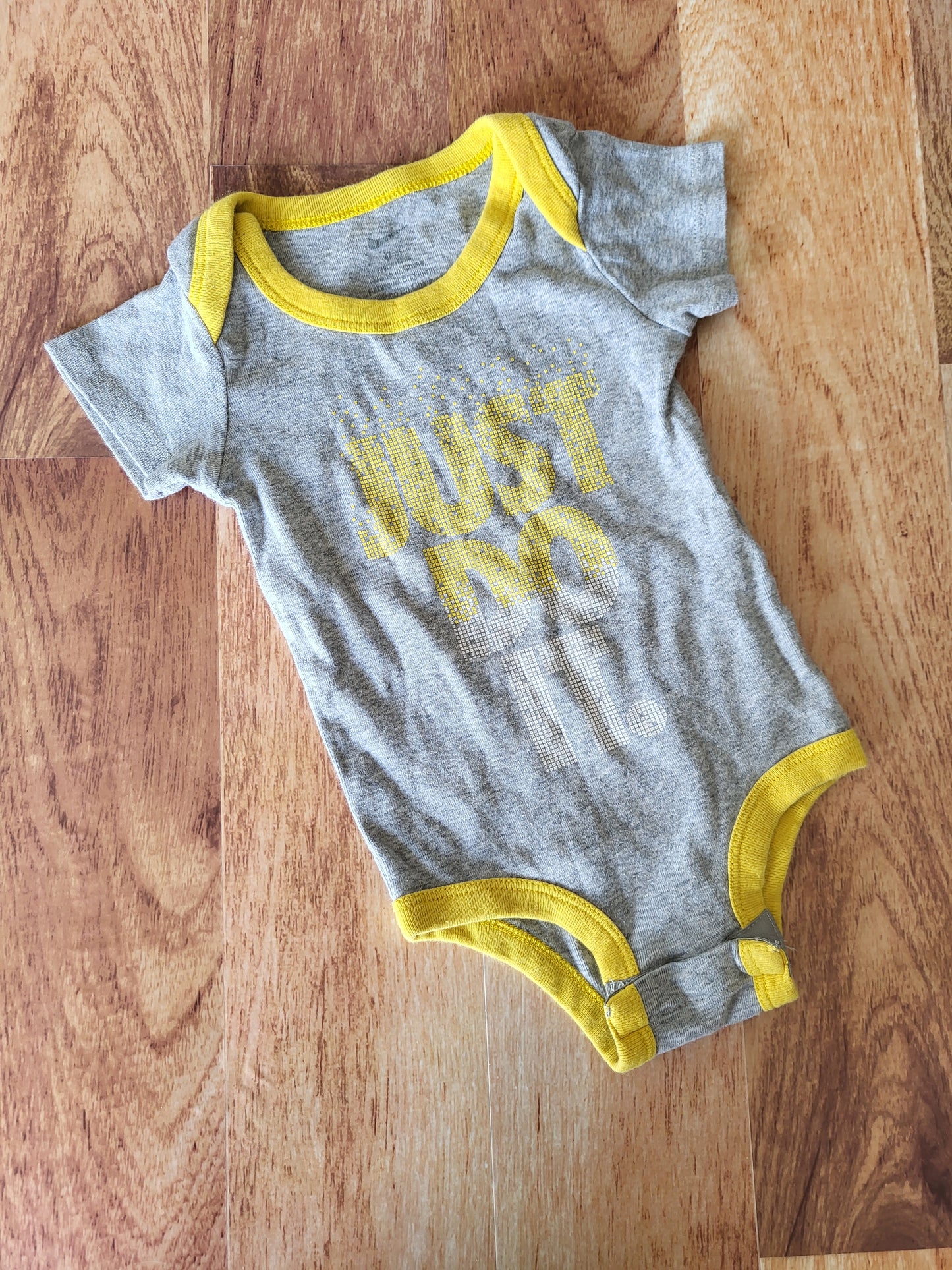 Cache-couche nike - 0-6 mois