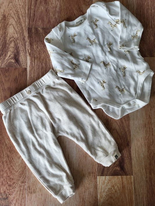 Ensemble rabbit bear - 6-9 mois