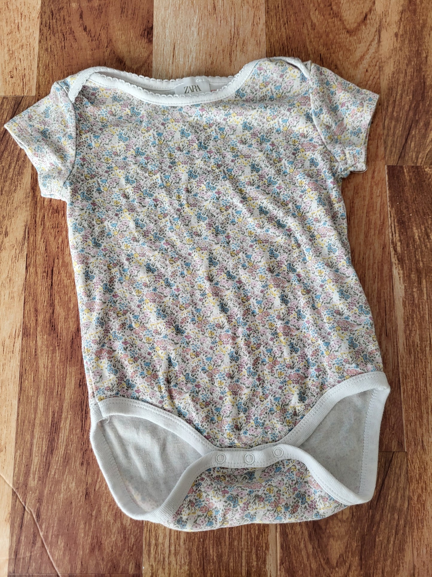 Cache-couche zara - 12-18 mois