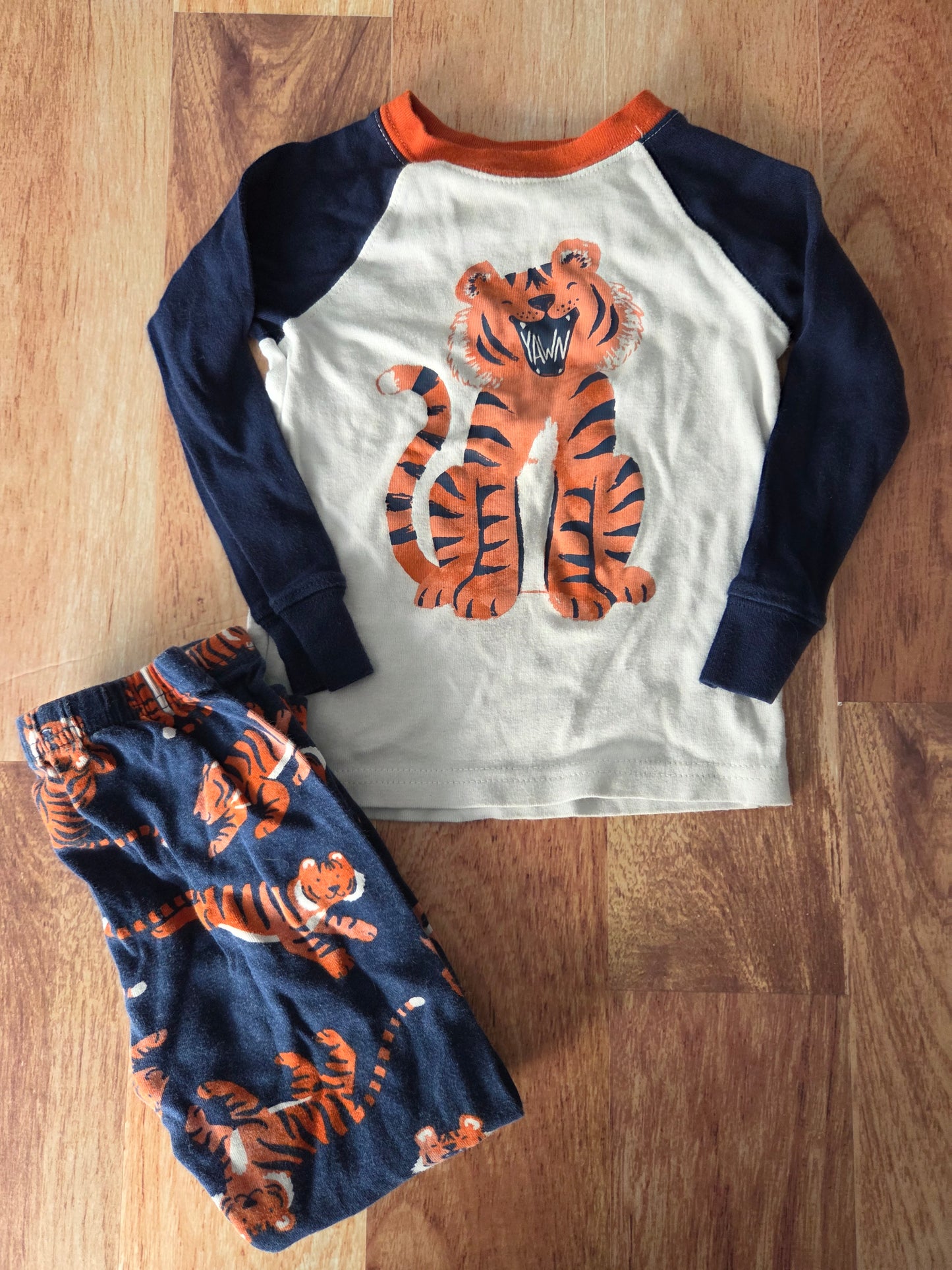 Pyjama carter's - 2 ans chandail très imparfait