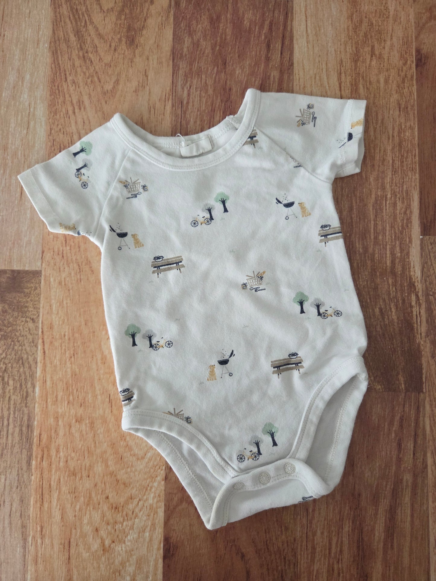 Cache-couche petit lem - 3 mois grisâtre