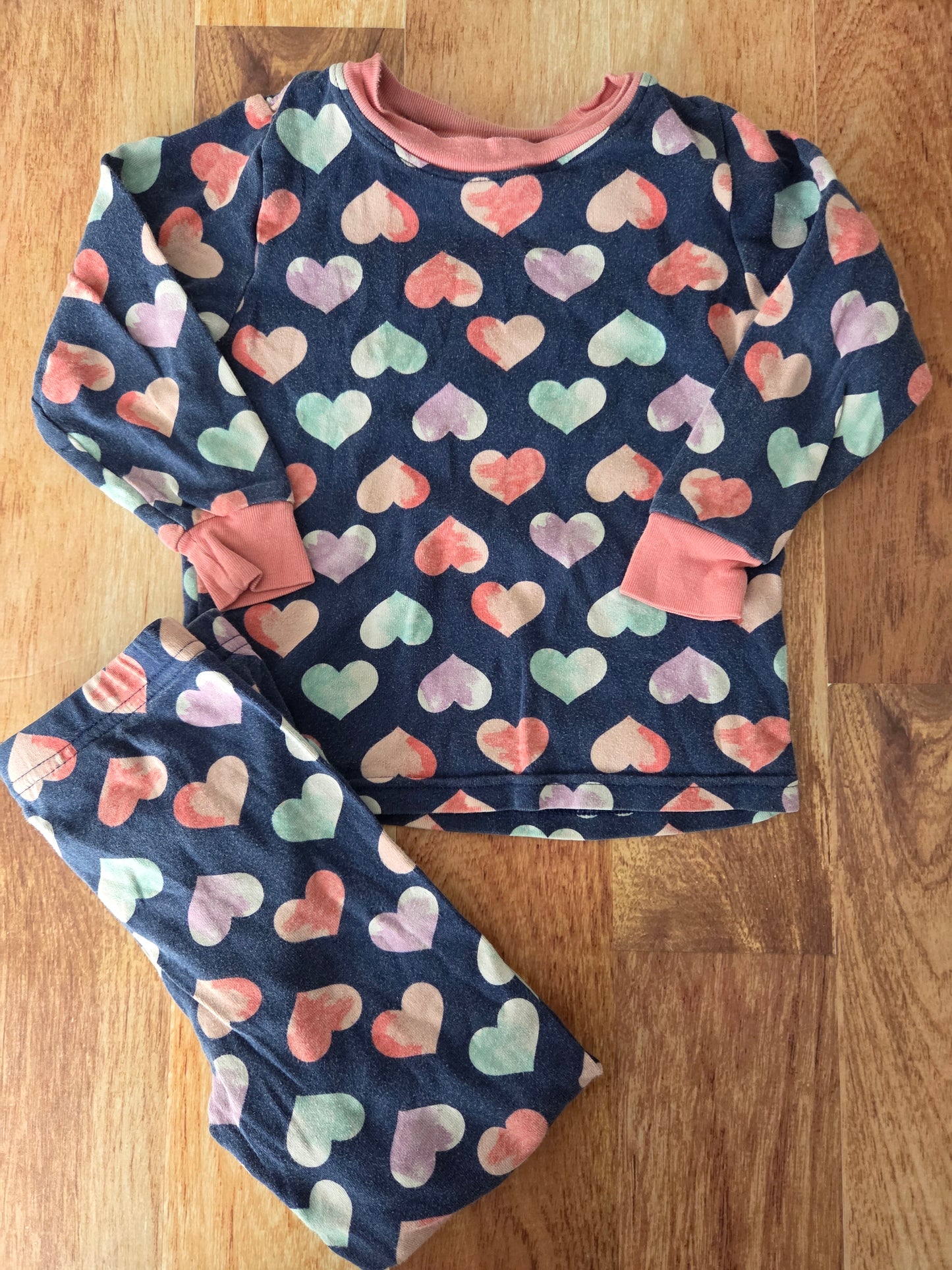 Pyjama kirkland - 4 ans très bien porté