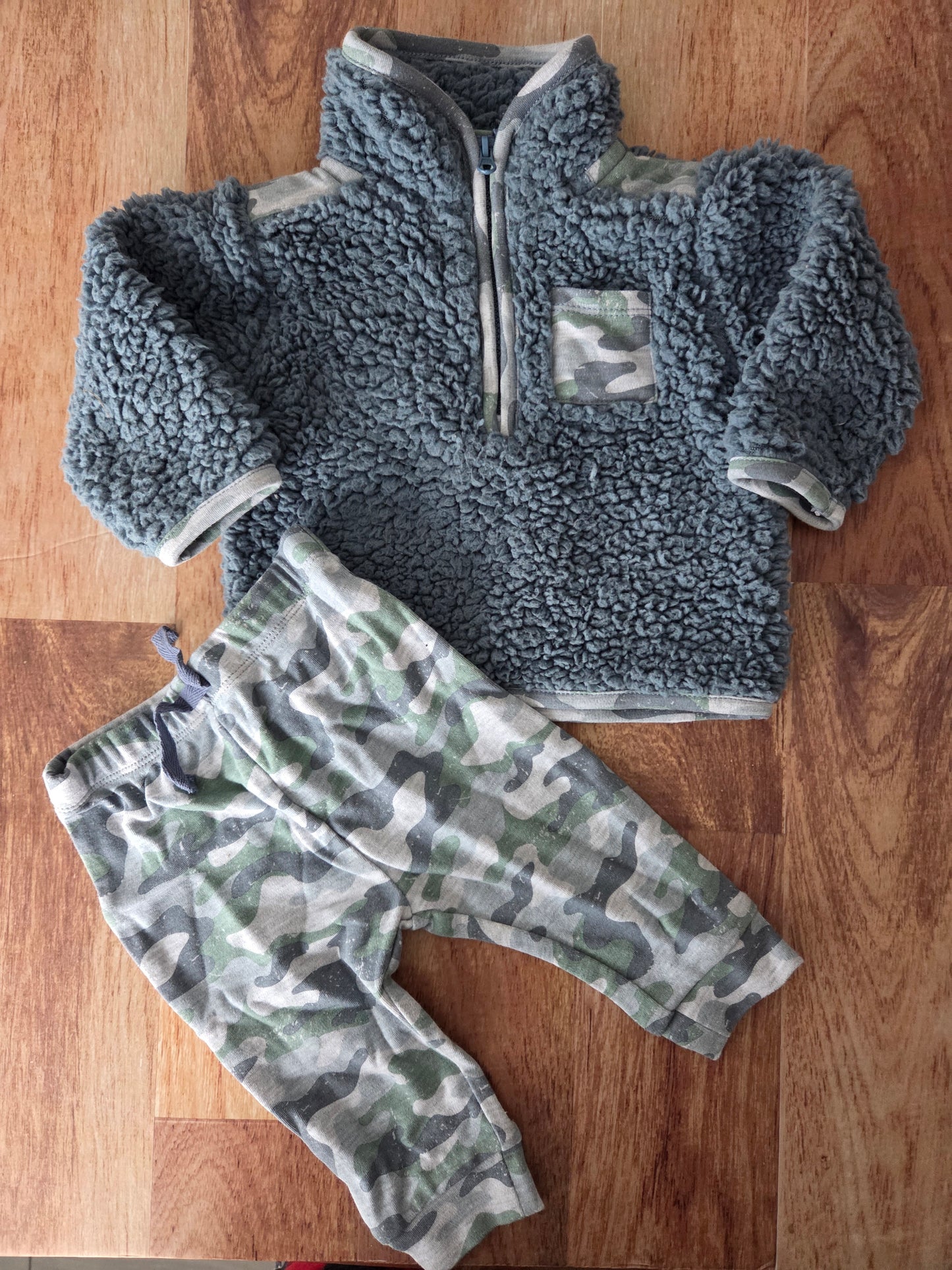 Ensemble pl baby - 6 mois