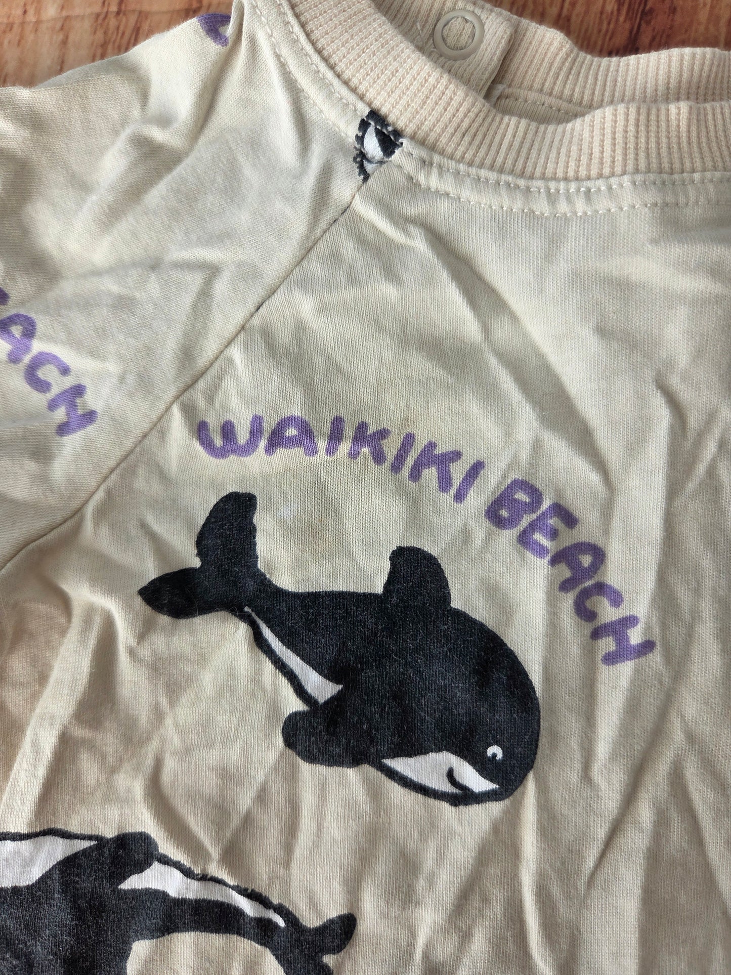 Chandail h&m - 4-6 mois petite tache