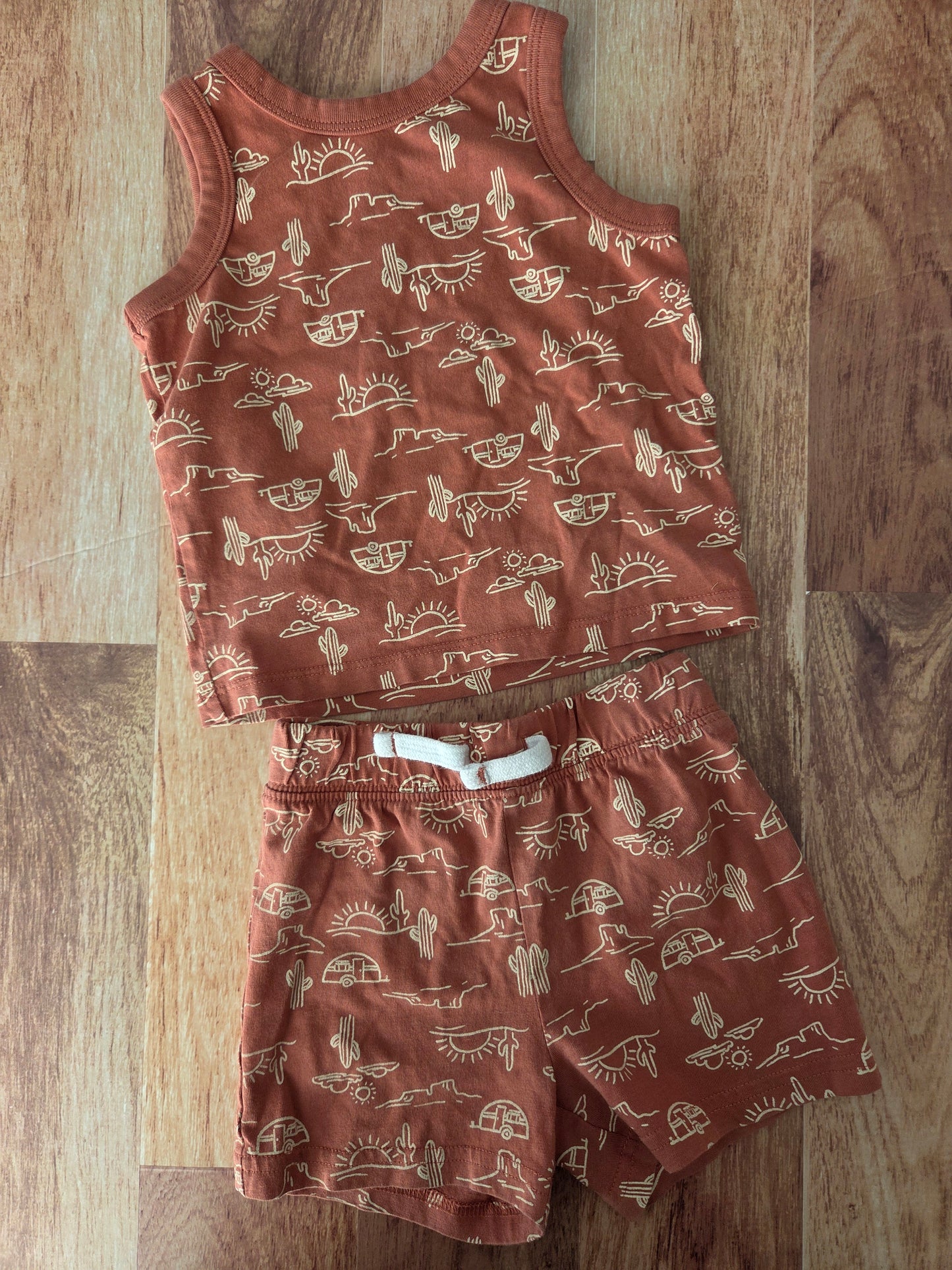 Ensemble joe fresh - 18-24 mois fait très petit ~12 mois