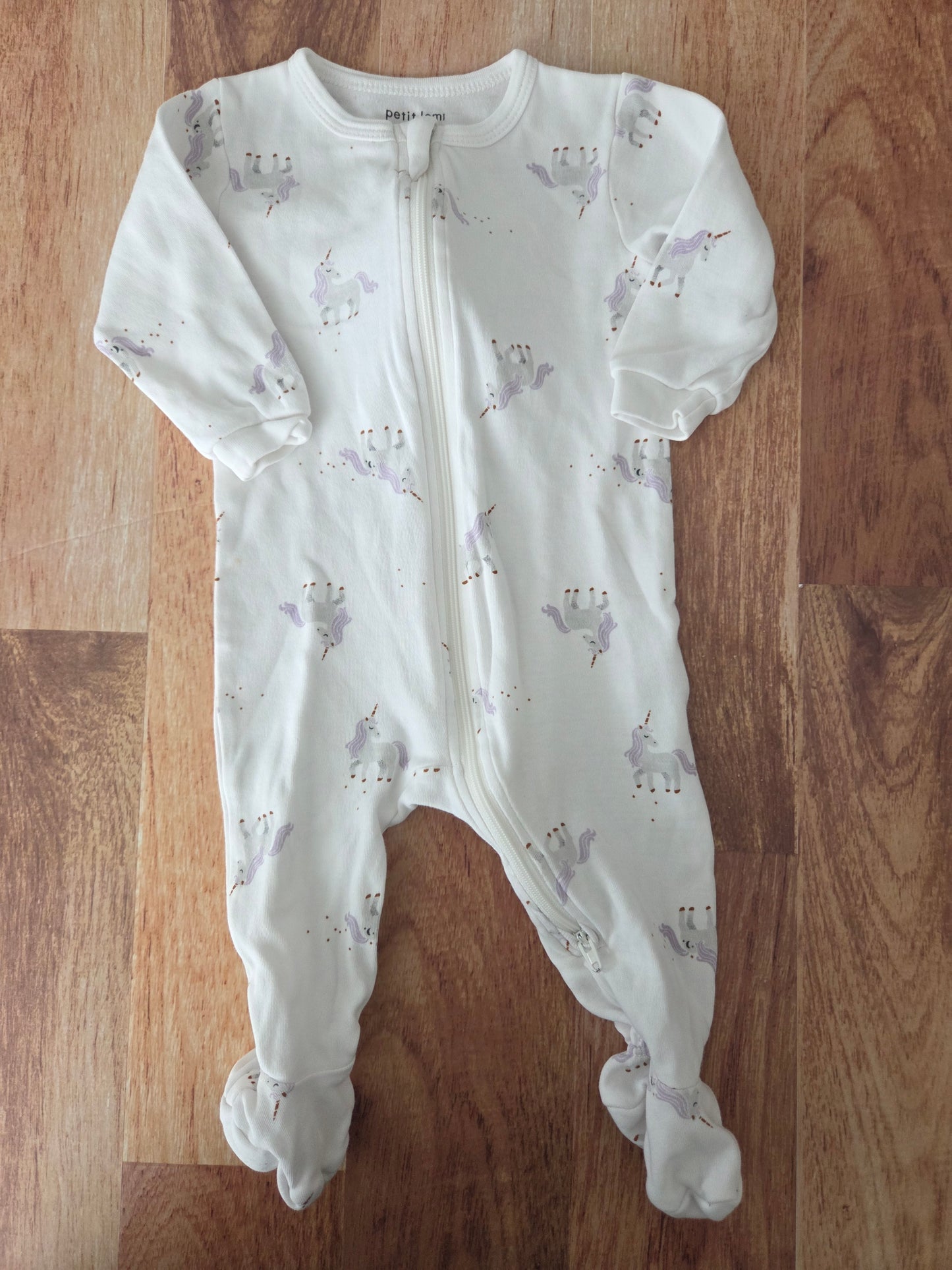 Pyjama petit lem - 6 mois petite tache devant