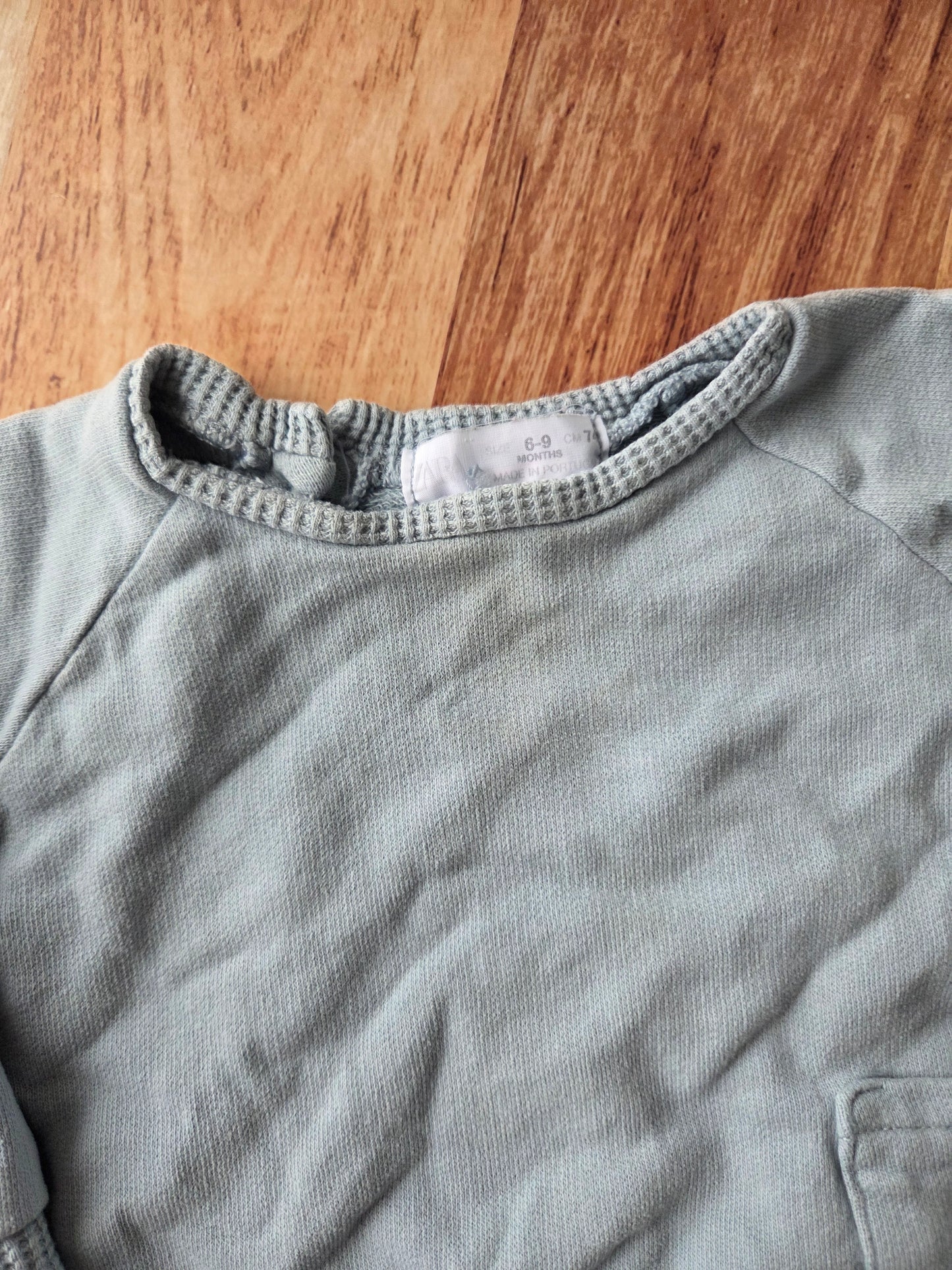 Crewneck zara - 6-9 mois imparfait