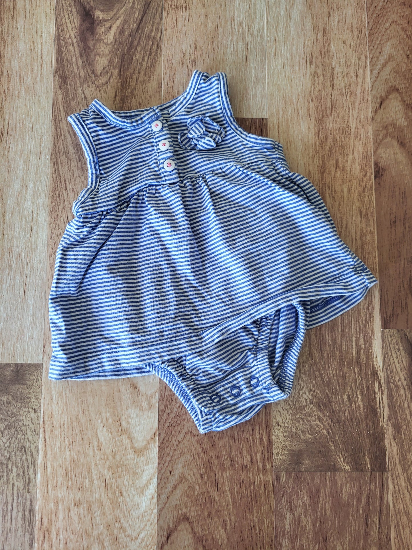 Robe cache-couche carter's - 3 mois