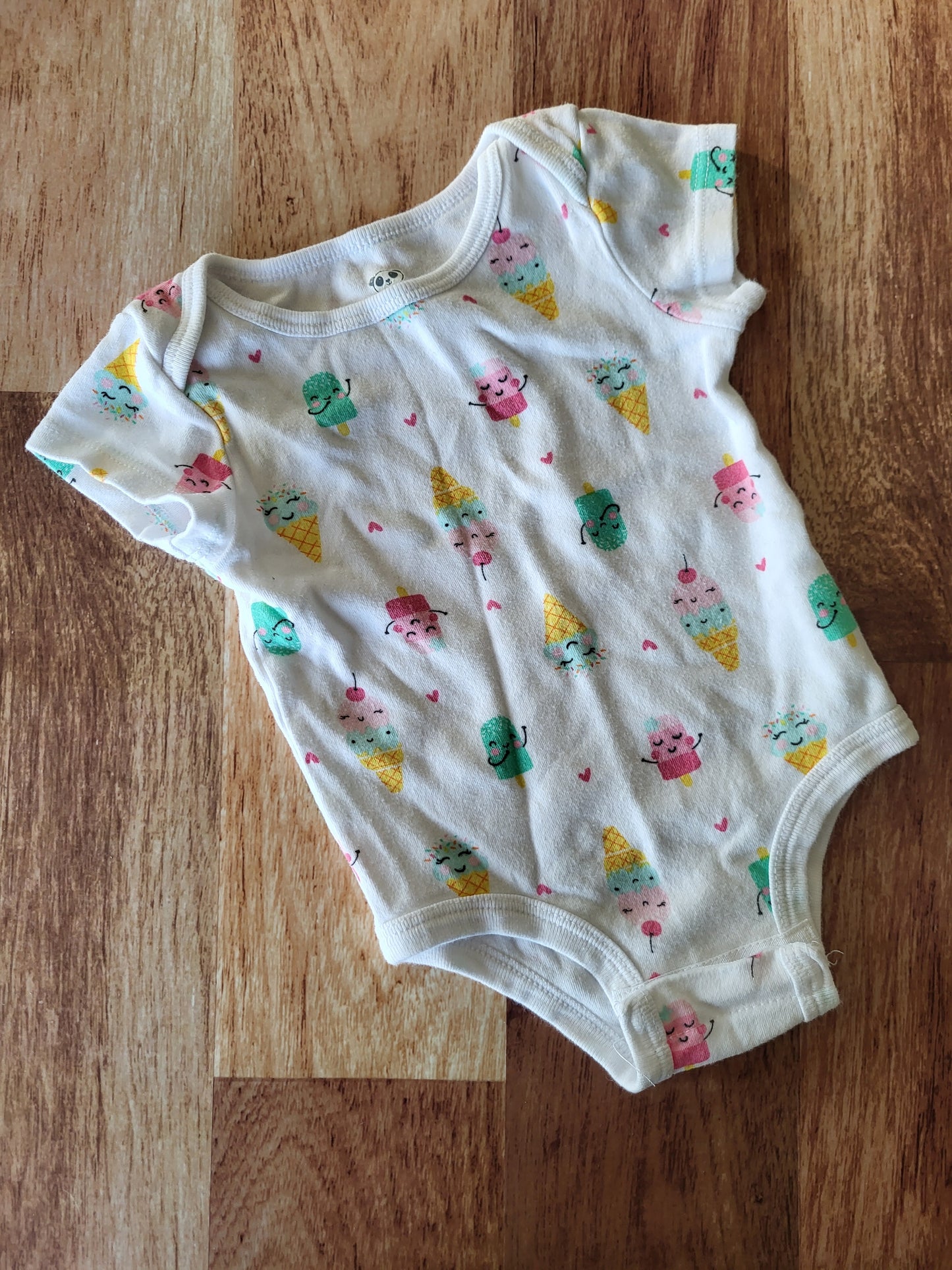 Cache-couche rococo - 6 mois