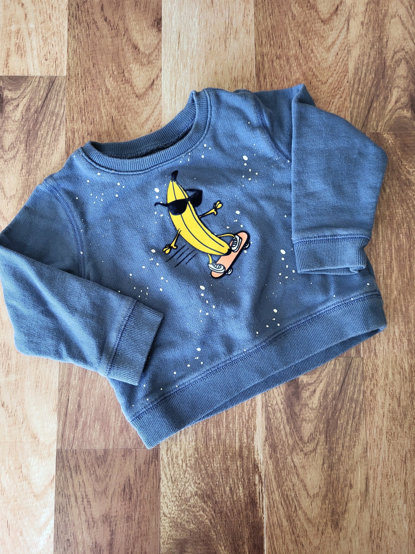 Crewneck oshkosh - 24 mois