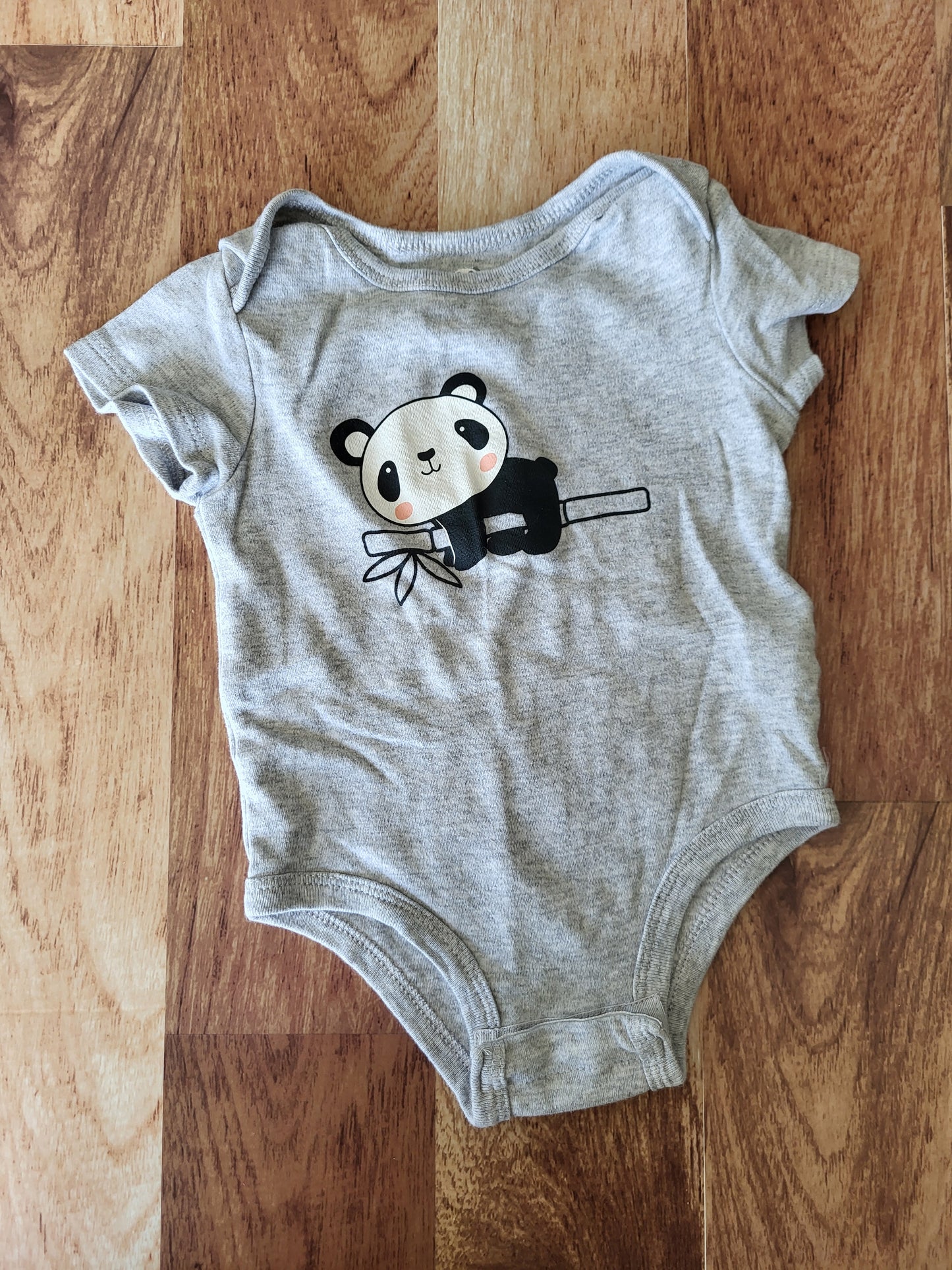 Cache-couche rococo - 18 mois