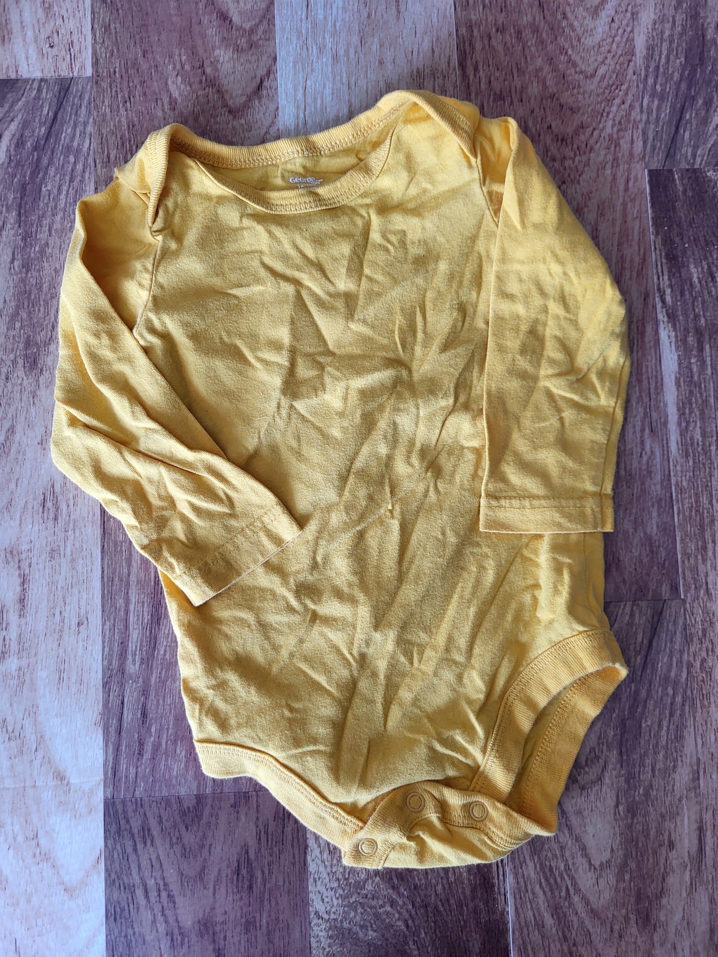 Cache-couche george - 12-18 mois