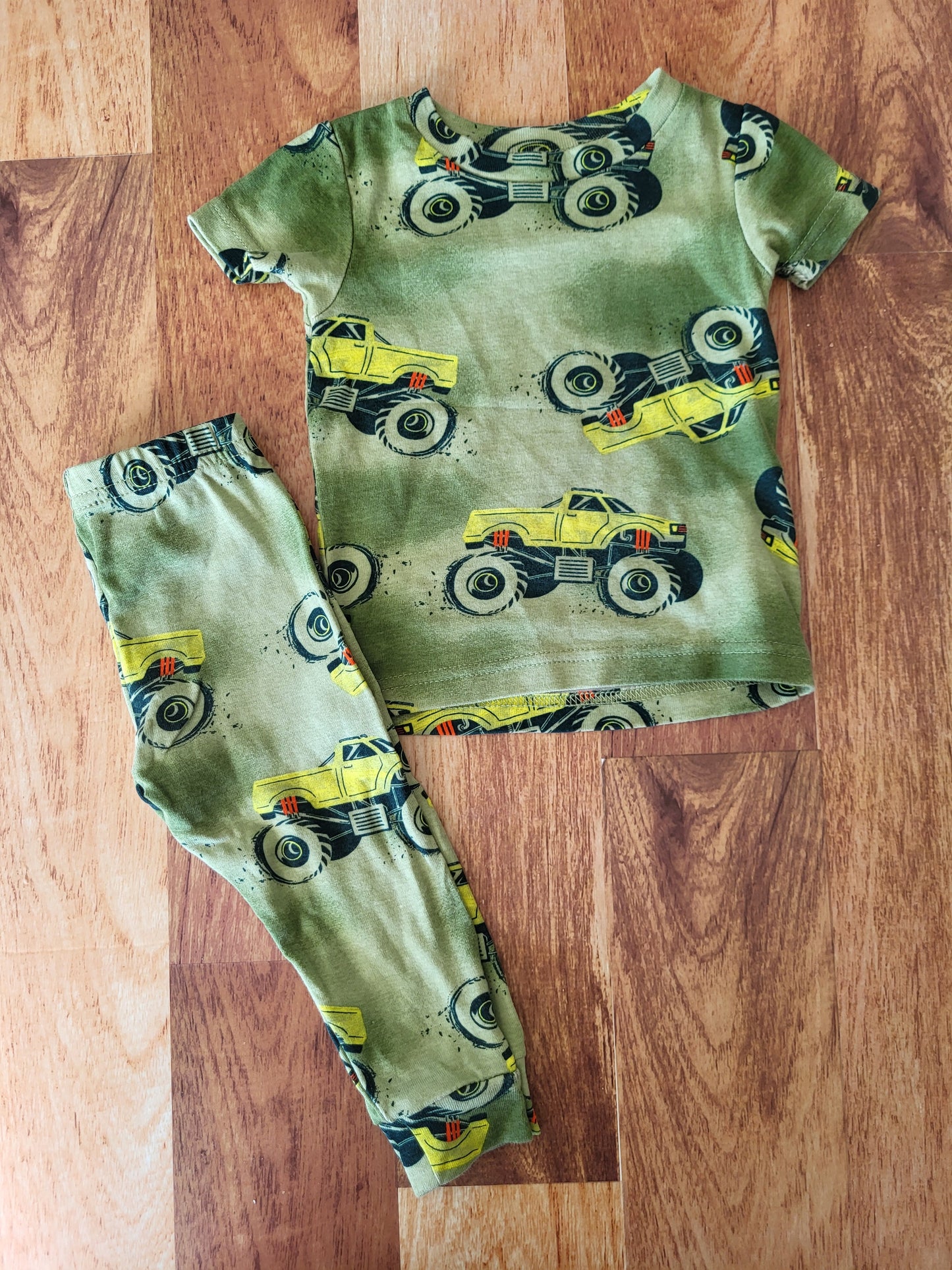 Pyjama carter's - 6-9 mois