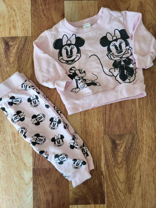 Ensemble disney baby - 9 mois IMPARFAIT