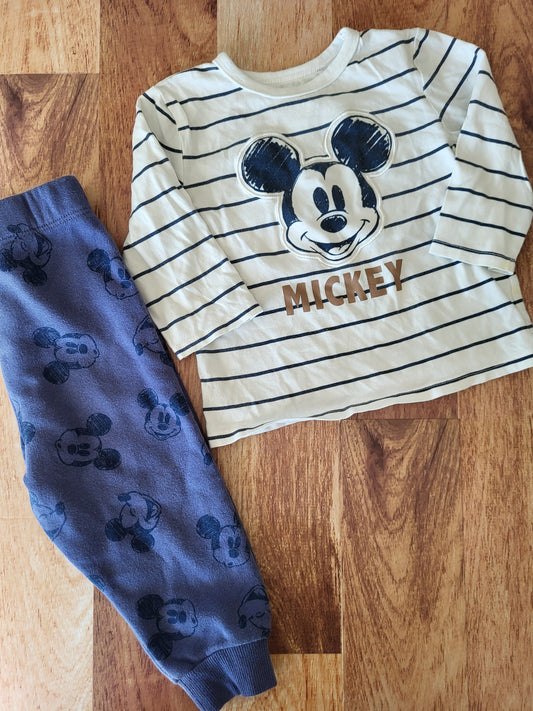 Ensemble disney baby - 18 mois IMPARFAIT