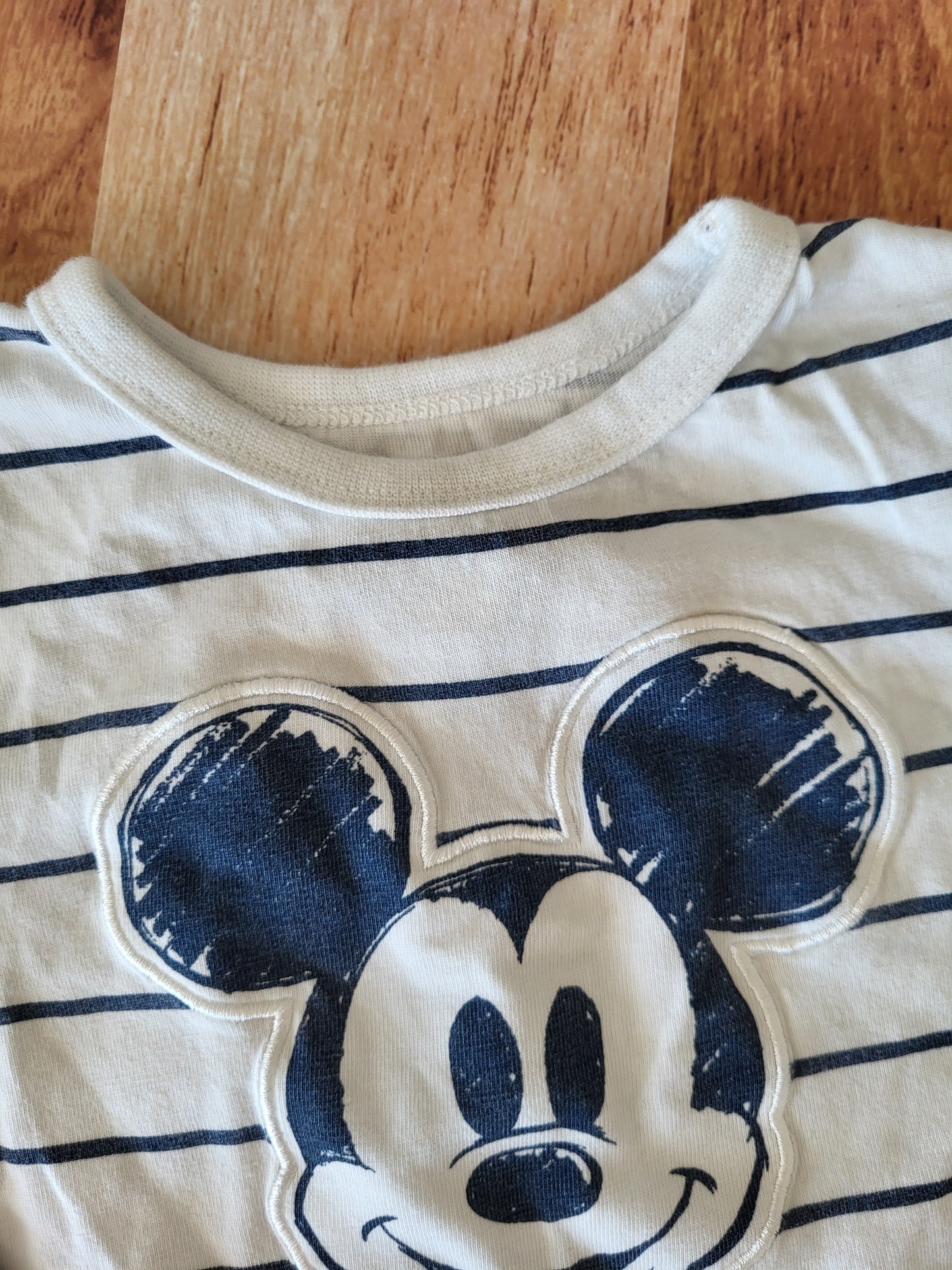 Ensemble disney baby - 18 mois IMPARFAIT
