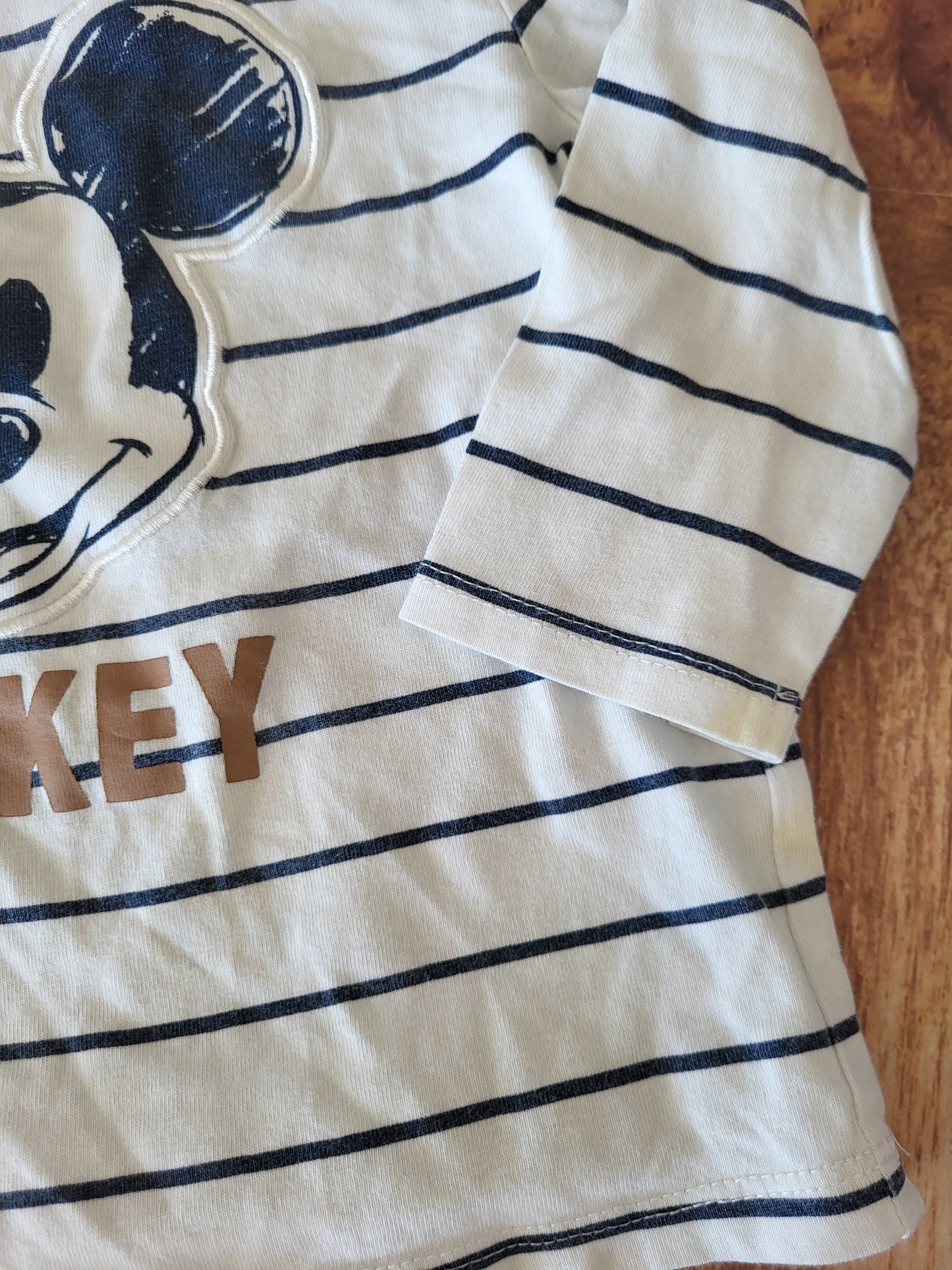 Ensemble disney baby - 18 mois IMPARFAIT
