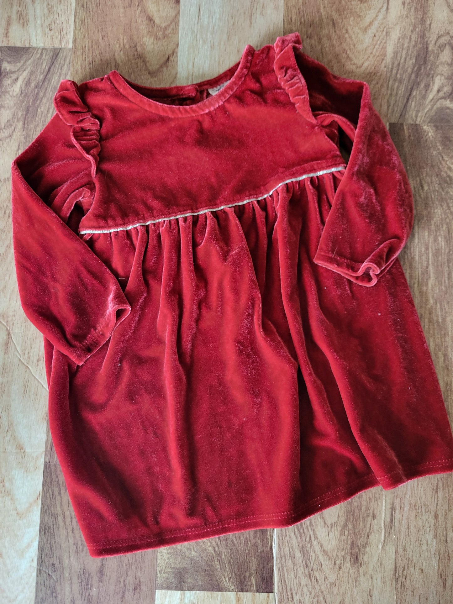 Robe oshkosh - 18 mois