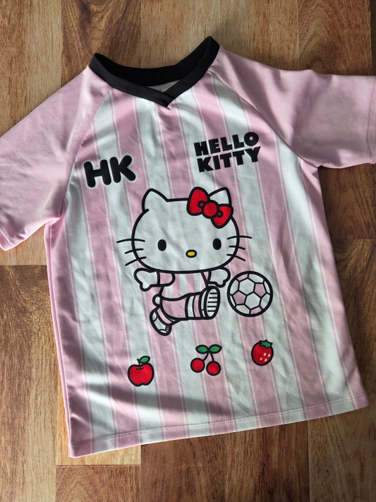 Chandail h&m - 6-8 ans très petites taches