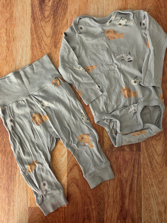 Ensemble h&m - 4-6 mois peu porté