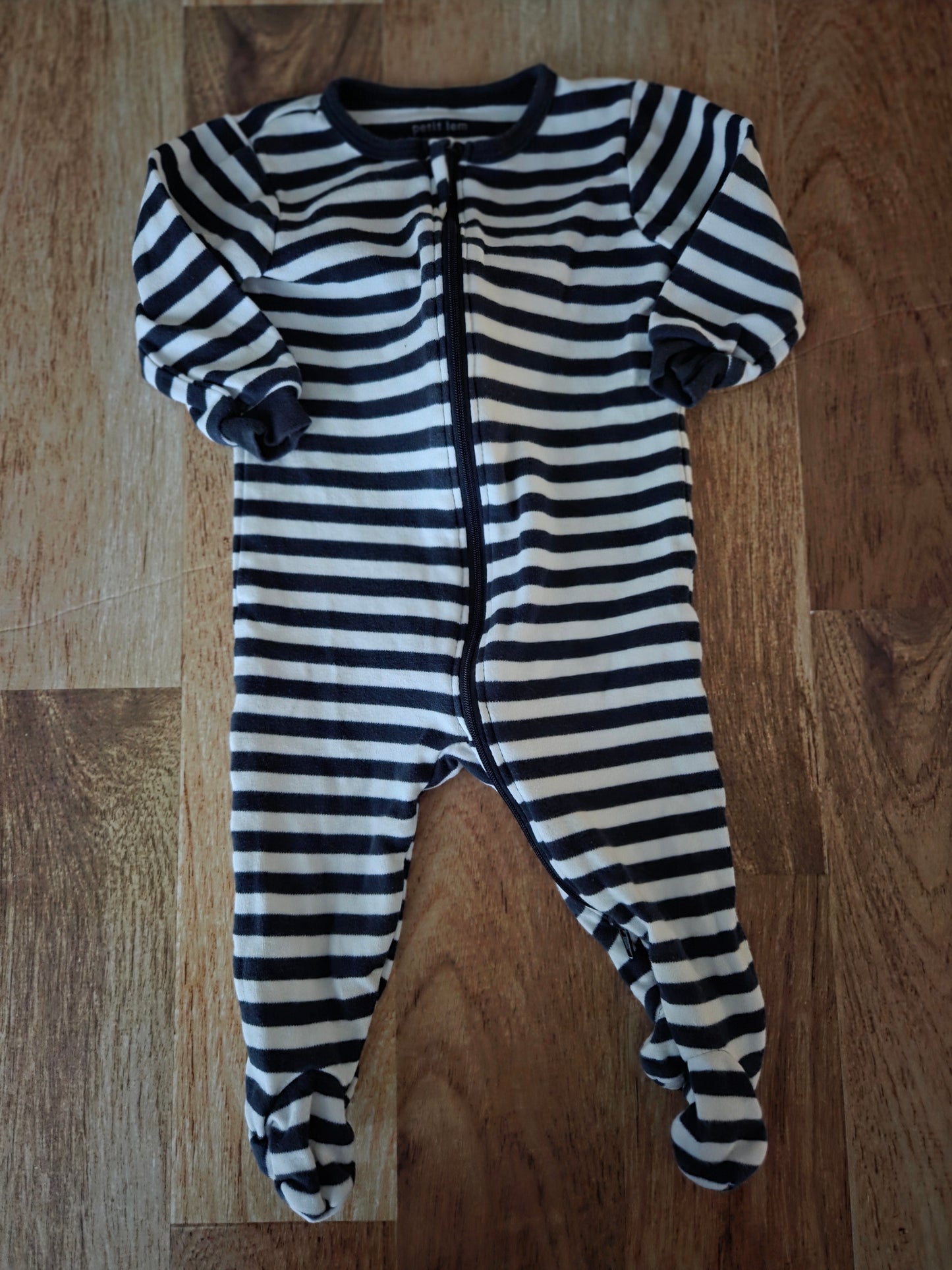 Pyjama petit lem - 9 mois