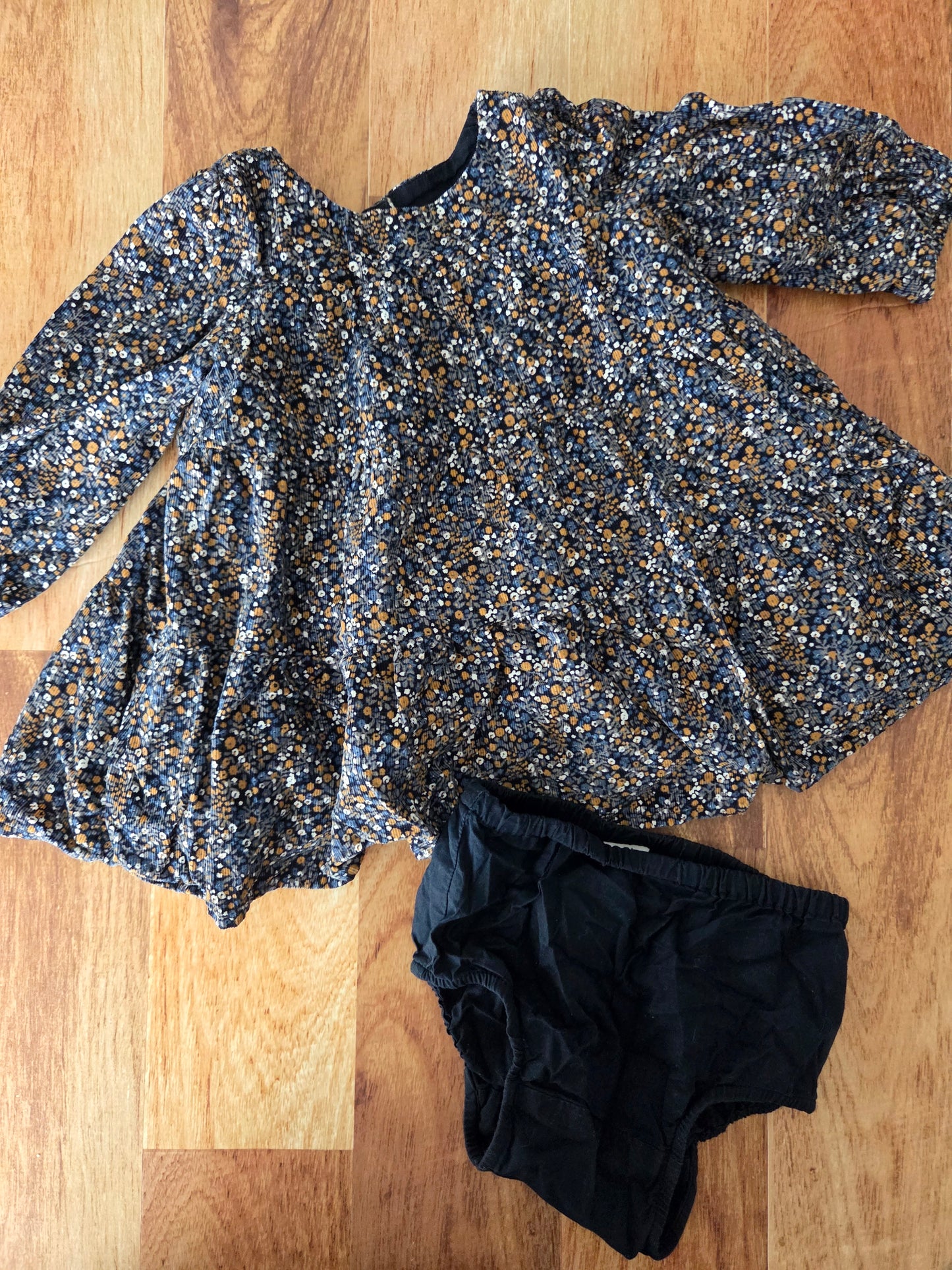 Robe baby gap - 6-12 mois