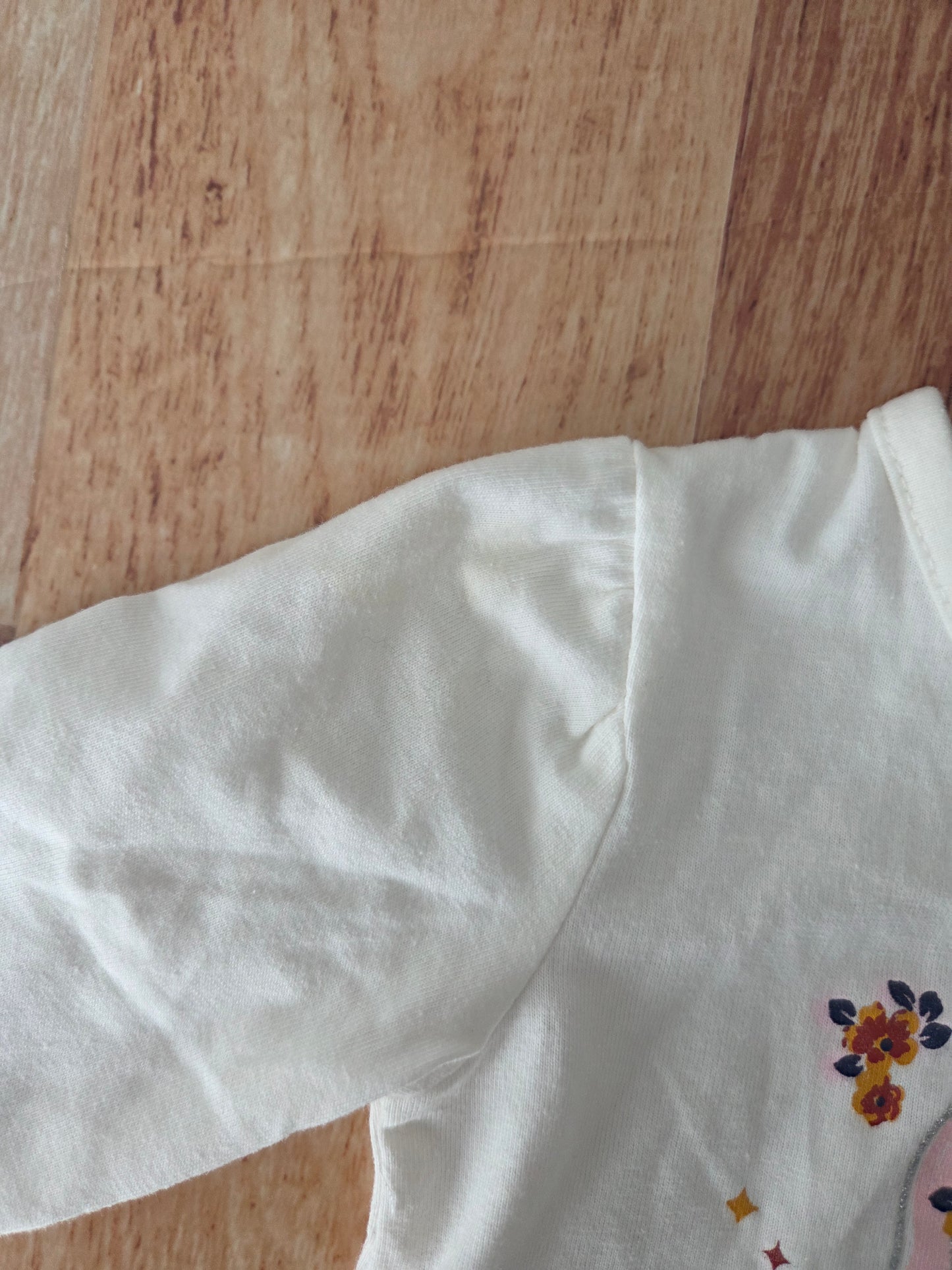 Chandail little lass - 18 mois taché